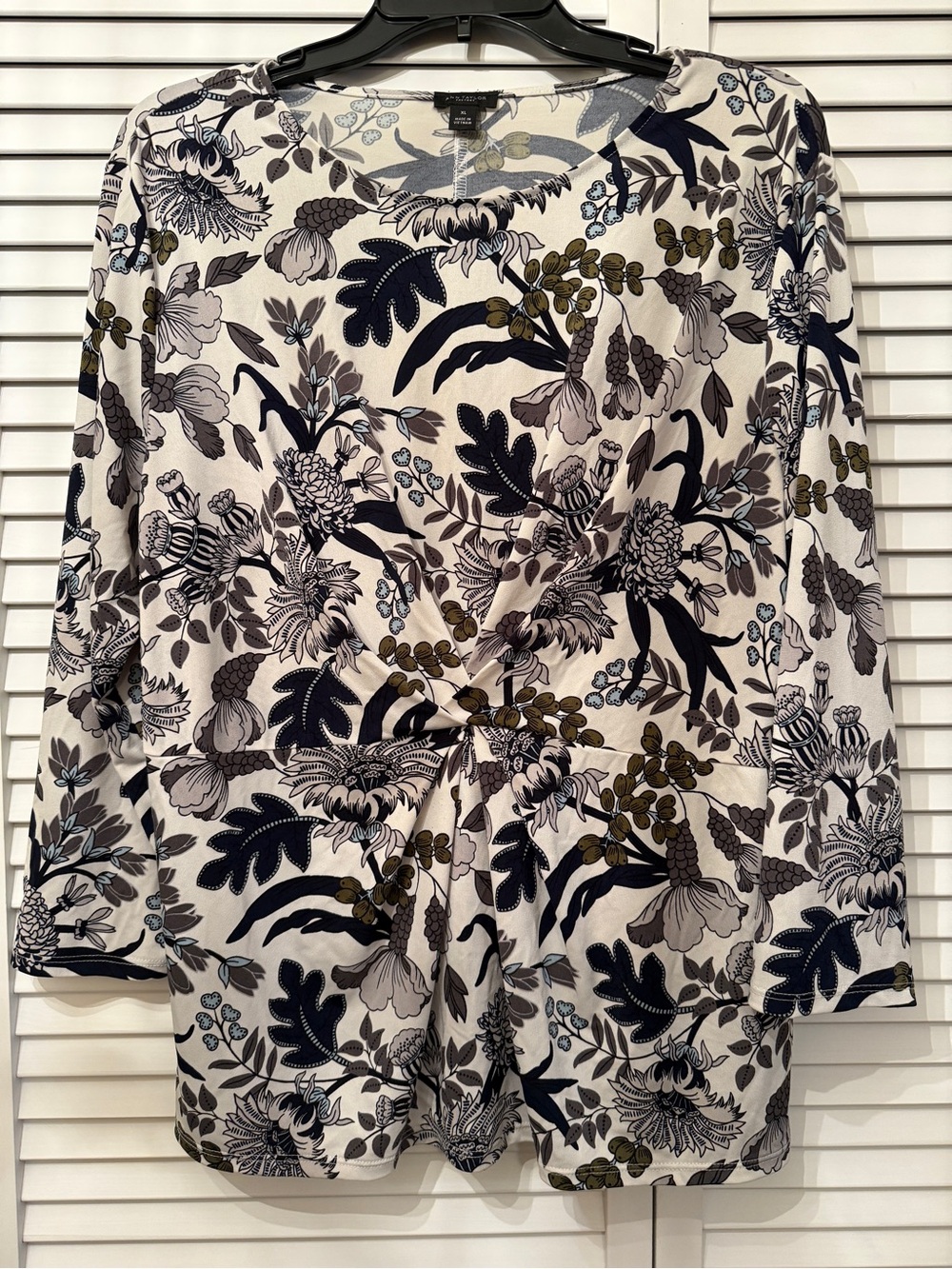 Ann Taylor Cream Floral Twist-Front Long Sleeve Blouse